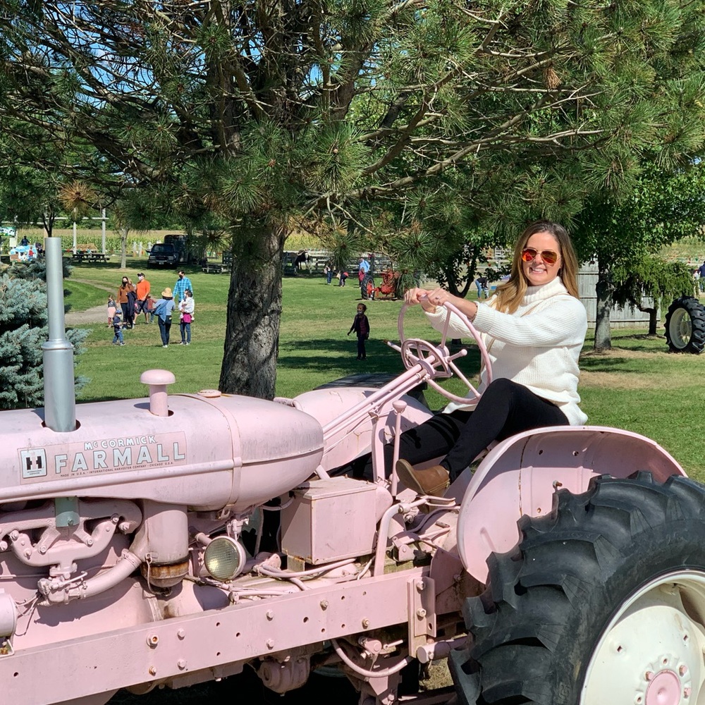 Meet your Posher, Morgan